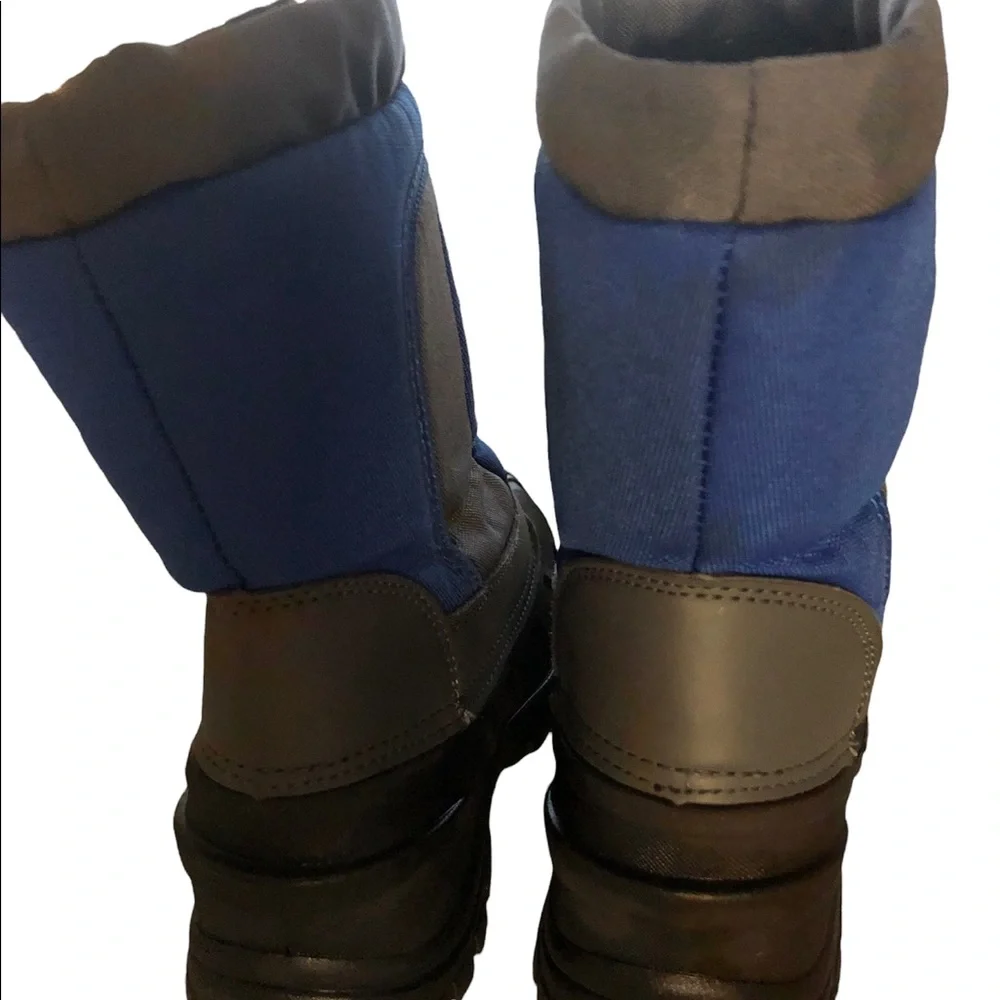 3 w/ flower 🌺 for $25 tasca Kids' Cerebus Boot -- Fleece Lining- Rubber (TPR) - Picture 2 of 2